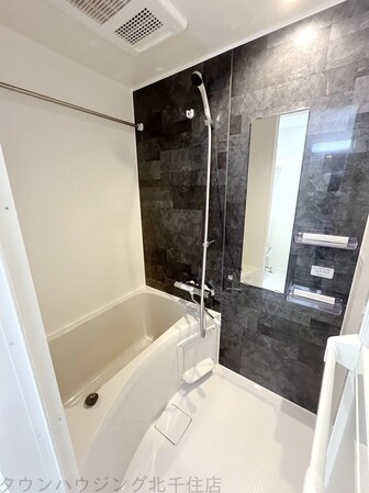 スカイパーク綾瀬の物件内観写真